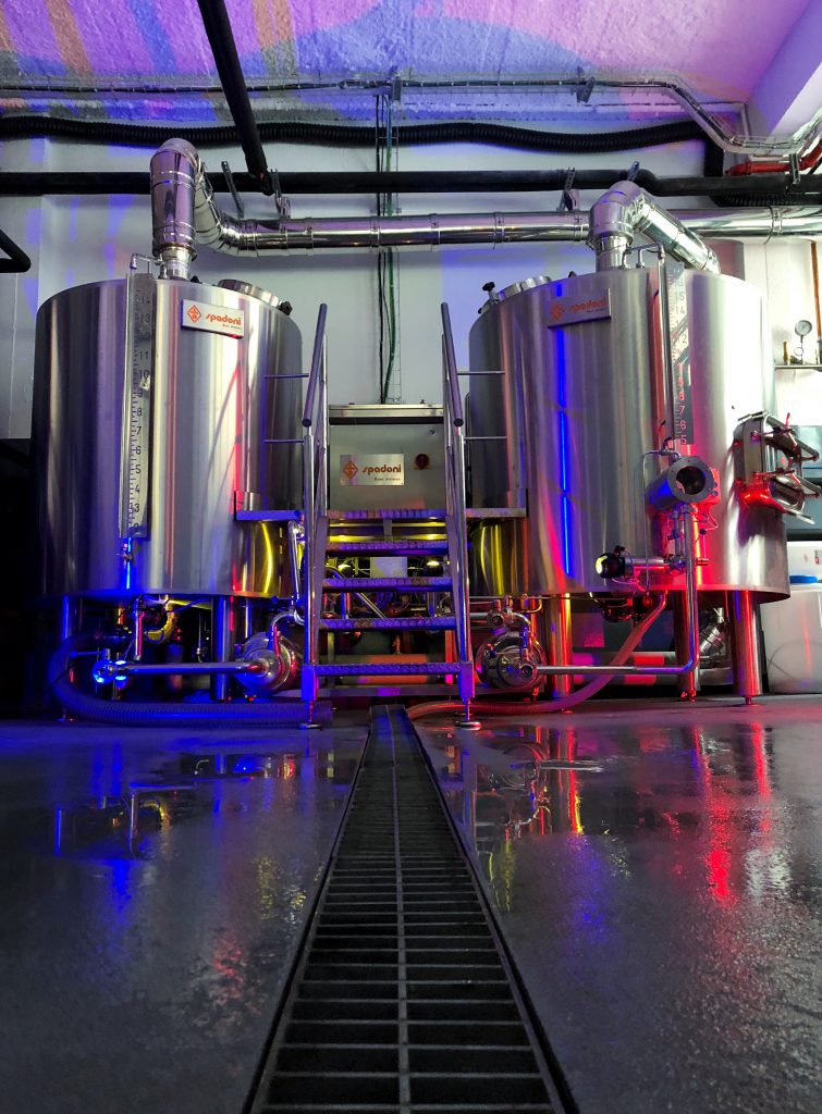 Gross Brewery. Cerveveria Artesana Gross. Igara. Taproom. Donostia